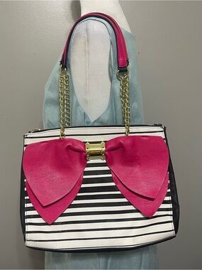 Betsey Johnson Purse Large Black White Stripe Pink Bow Gold Chain Satchel Bag